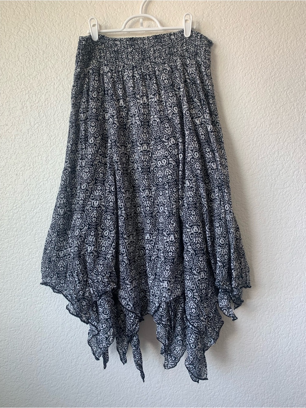 Style & Co. Black and White Printed Handkerchief Hem Maxi Skirt